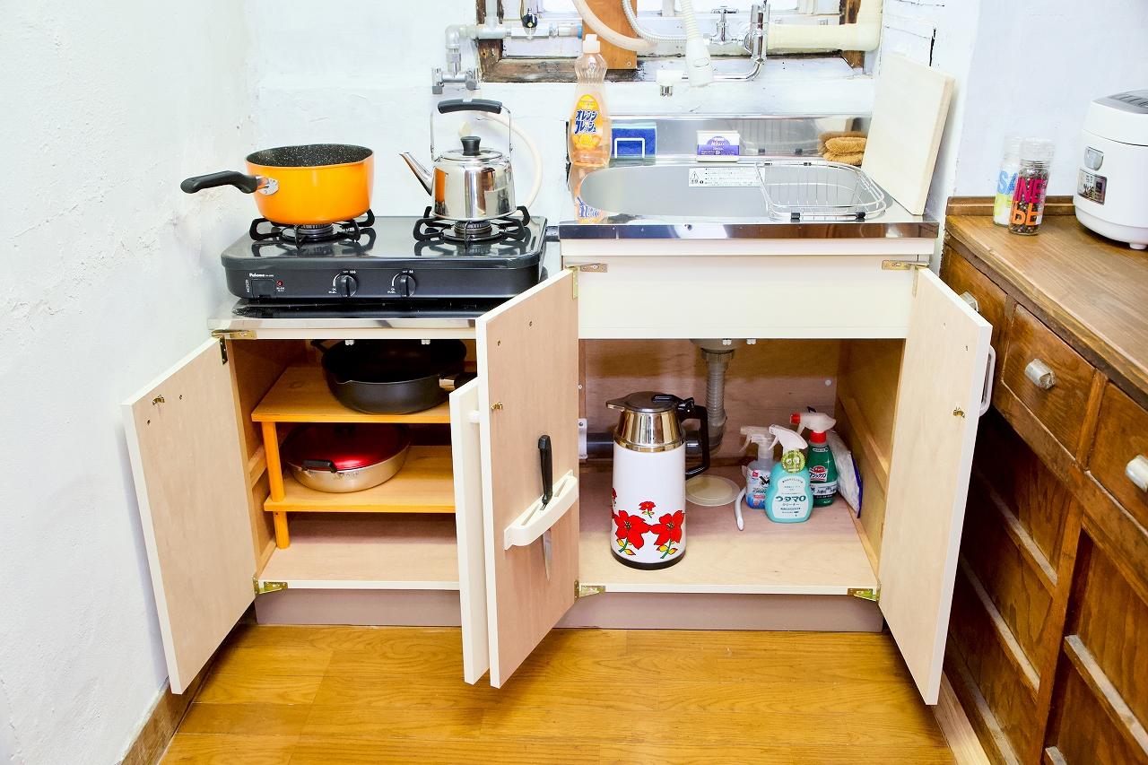 219号からすみ部屋のキッチン収納
